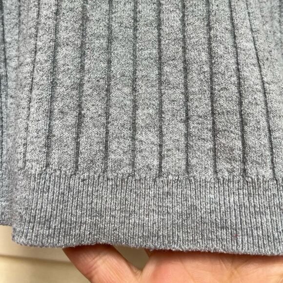 Urban outfitters, Gray, long sleeves sweater/turtleneck, good condition, XS - Picture 5 of 8